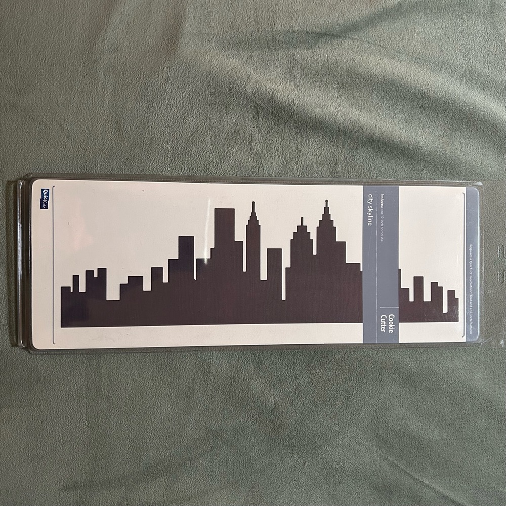 Quickutz 12” border die - CITY SKYLINE